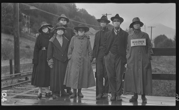 Foto: Raymond Coyne. Courtesy of Lucretia Little History Room, Mill Valley Public Library. 